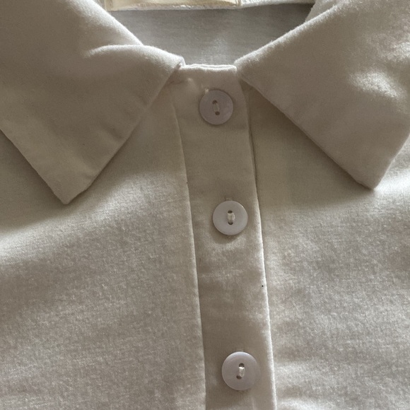 Cropped button up - Picture 3 of 4